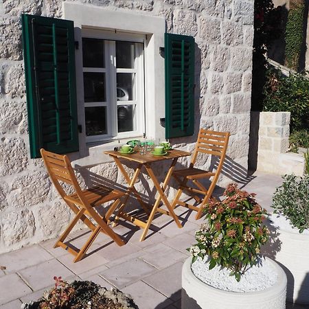 Romantic Stone House By The Sea **** Kotor Eksteriør bilde