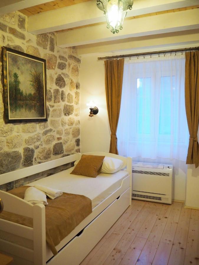 Romantic Stone House By The Sea **** Kotor Eksteriør bilde